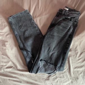 PacSun Size: 23 Black Distressed 90’s Boyfriend Jeans